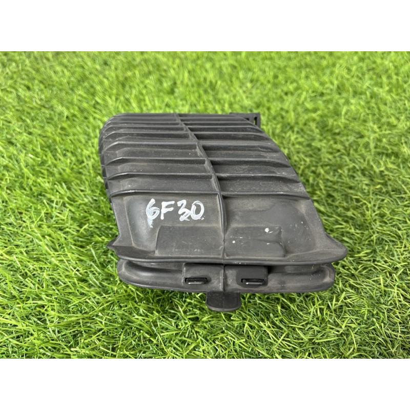 Повітрозабірник (подача палива) BMW 3-series F30 2015 2.0 13717613156