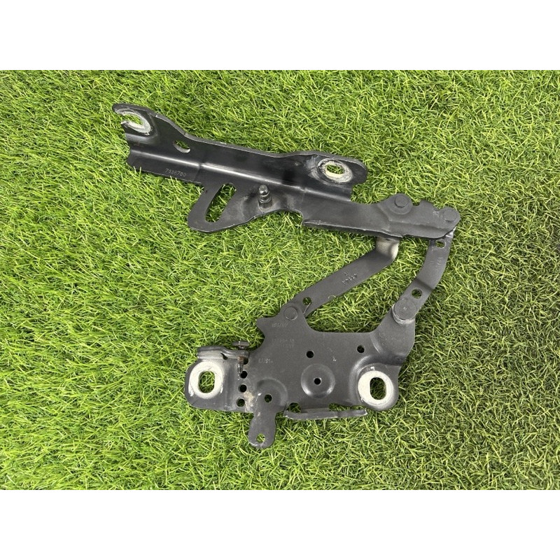 Петля капота (кузов и элементы) BMW 3-series F30 2015 2.0 41617286344