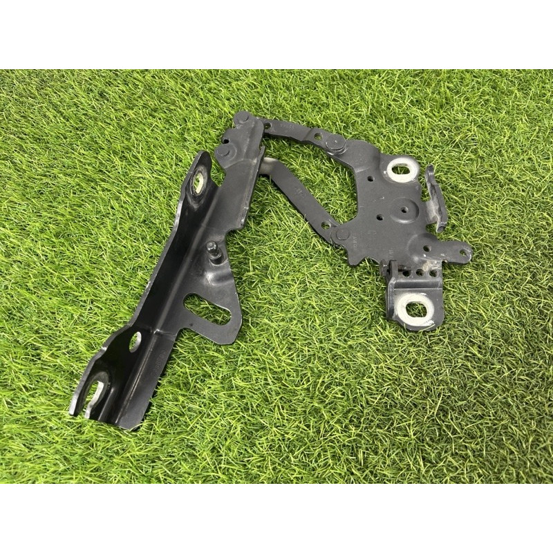 Петля капота (кузов и элементы) BMW 3-series F30 2015 2.0 41617286344