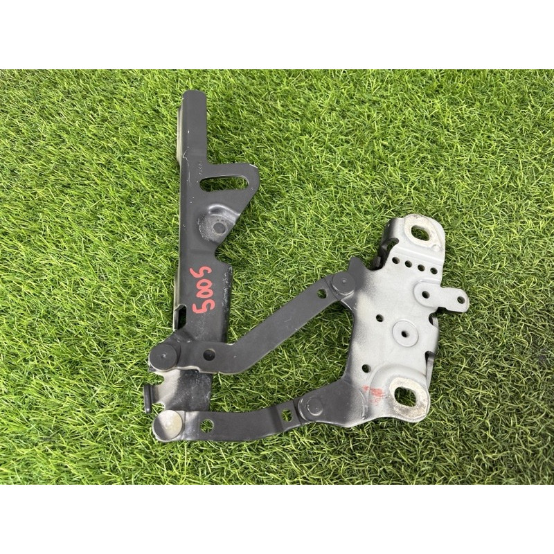 Петля капота (кузов и элементы) BMW 3-series F30 2015 2.0 41617286344