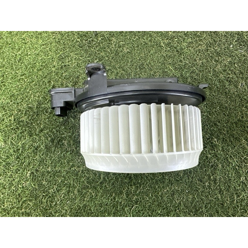 Мотор печки (отопление и кондиционирование) LAND ROVER RANGE ROVER Sport L494 2014 5.0 LR046947