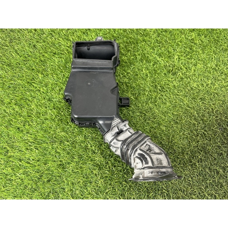Повітрозабірник (подача палива) BMW 7-series F01 2011 3.0 N54 12907580414