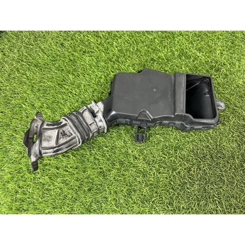 Повітрозабірник (подача палива) BMW 7-series F01 2011 3.0 N54 12907580414