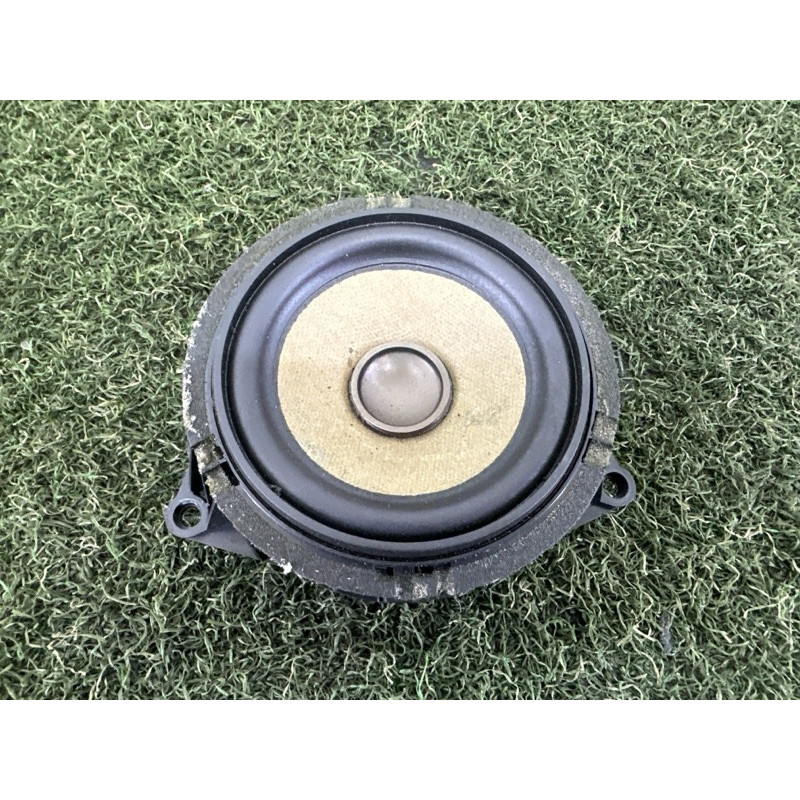 Динамик (электрика) BMW X5 F15 2015 3.0 65139286367