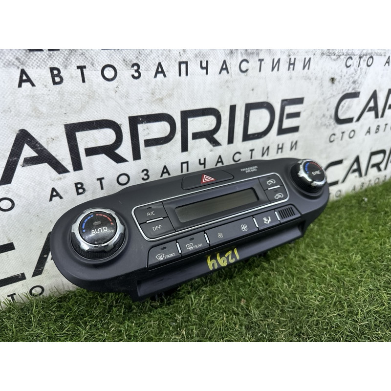 Блок управління клімат-контролем (електрика / блоки управління) KIA Sorento UM 2019 3.3 97250C6AA0WK