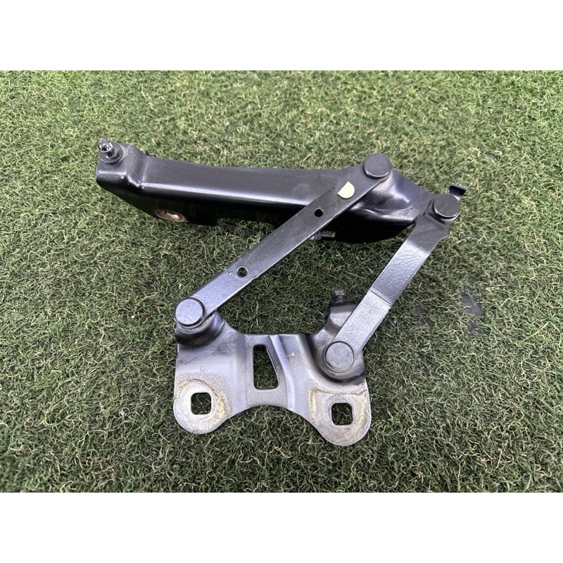 Петля капота (кузов и элементы) LAND ROVER RANGE ROVER Sport L494 2014 5.0 LR036583