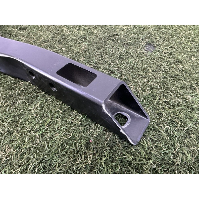Розпірка передньої панелі (кузов і елементи) BMW X3 F25 2013 2.0 51647210502