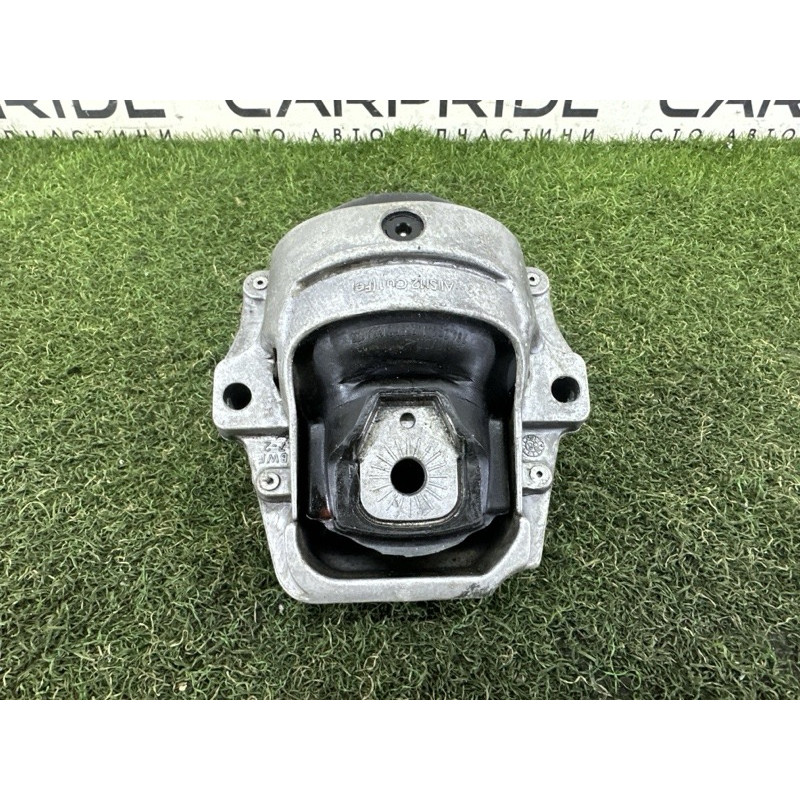 Подушка двигуна (двигун та елементи) AUDI Q5 8R 2012 3.2 8R0199381AM