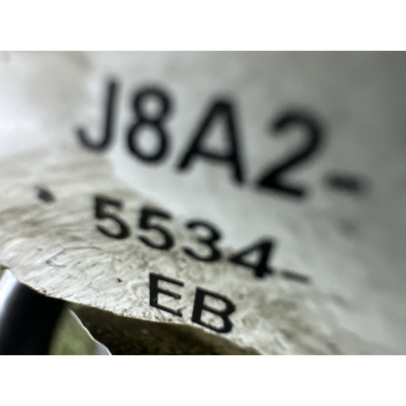 Пружина підвіски (підвіска) LAND ROVER Range Rover Velar L560 2018 2.0 LR090651
