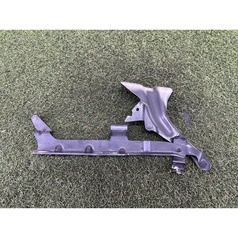 Петля капота (кузов и элементы) Volvo XC90 T6 2017 2.0 31352878