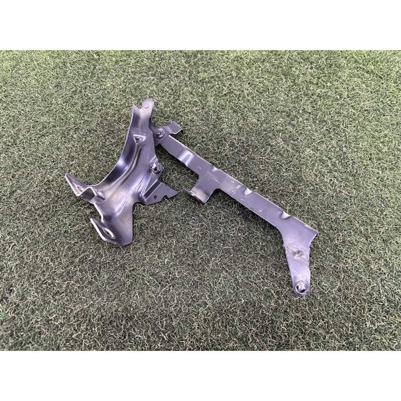 Петля капота (кузов и элементы) Volvo XC90 T6 2017 2.0 31352879