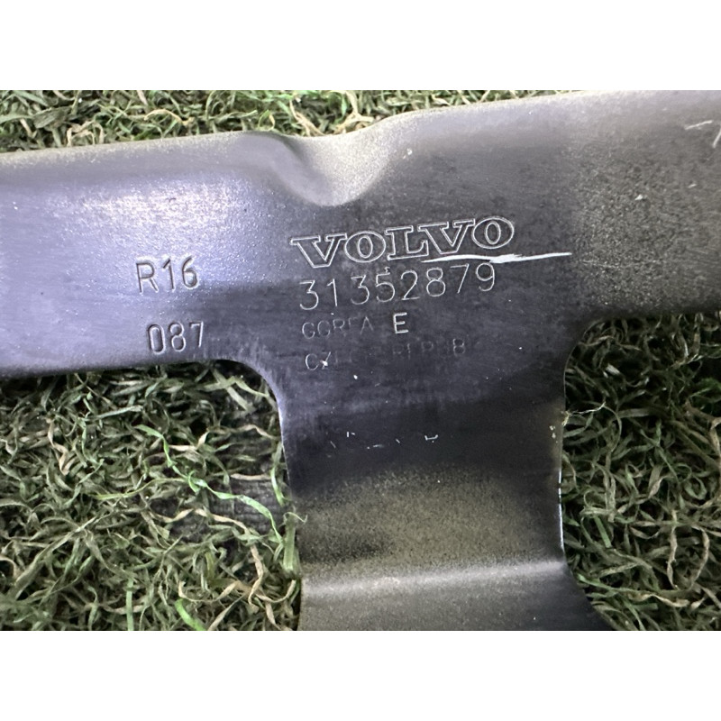 Петля капота (кузов и элементы) Volvo XC90 T6 2017 2.0 31352879