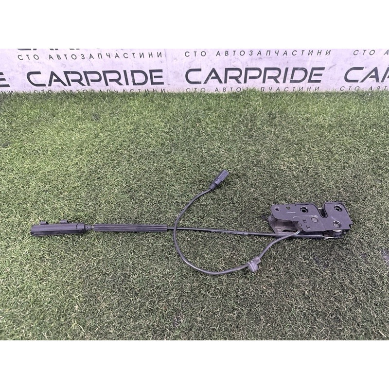 Замок капота (кузов и элементы) AUDI Q5 8R 2012 3.2 8K0823509D