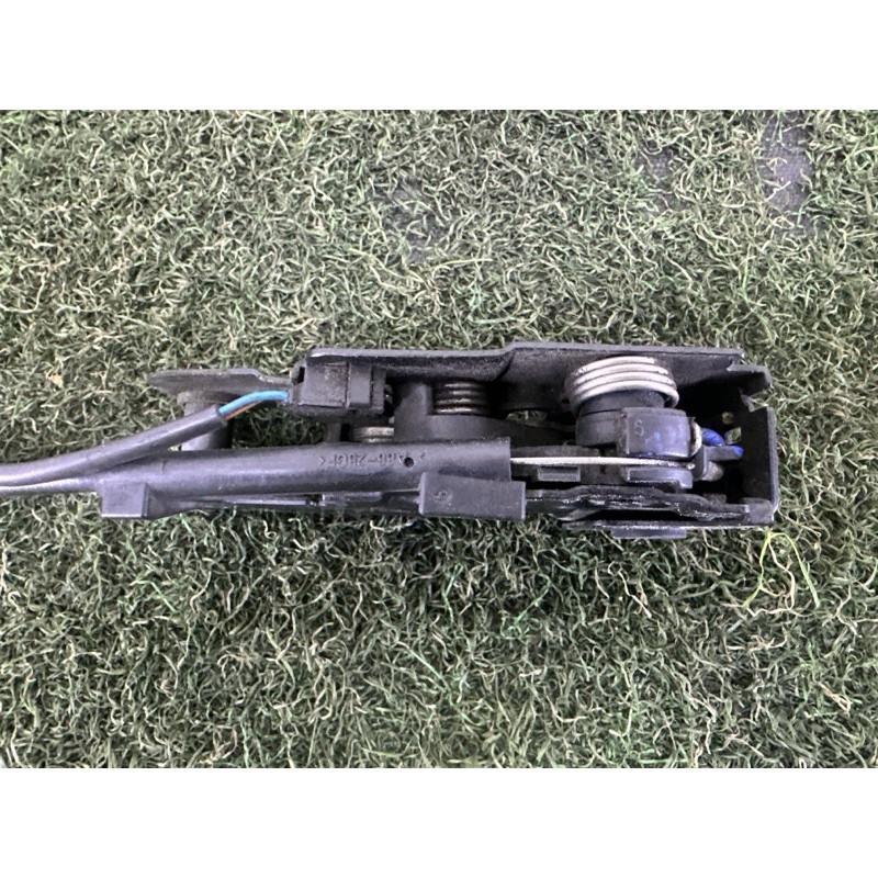 Замок капота (кузов и элементы) AUDI Q5 8R 2012 3.2 8K0823509D