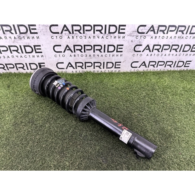 Амортизатор в сборе (подвеска) LAND ROVER Range Rover Velar L560 2018 2.0 LR090615