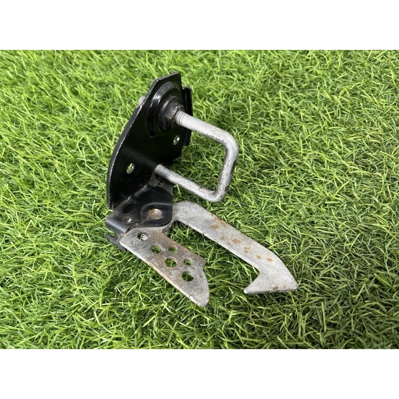 Ответная часть замка капота (кузов и элементы) BMW 5-series F10 2011 2.0 N47N 51237183764