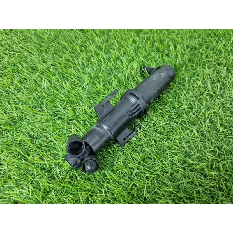 Форсунка омивача фар (кузов і елементи) BMW 5-series F10 2011 2.0 N47N 61677377668
