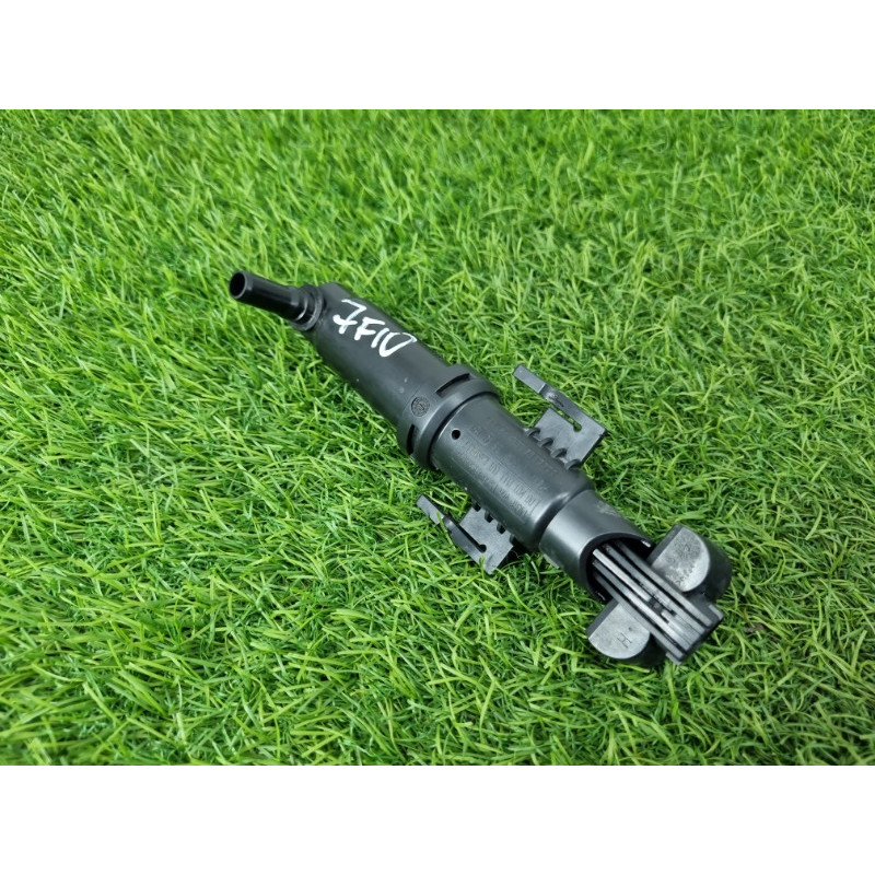 Форсунка омывателя фар (кузов и элементы) BMW 5-series F10 2011 2.0 N47N 61677377667