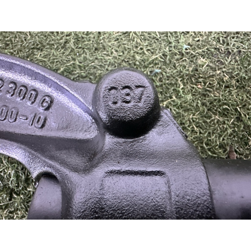 Амортизатор в сборе (подвеска) AUDI Q5 8R 2012 3.2 8R0413031F