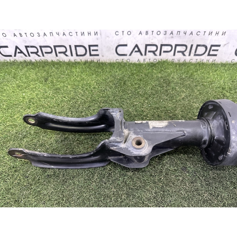 Амортизатор в сборе (подвеска) Volkswagen Touareg NF 2012 3.0 7P6413032H