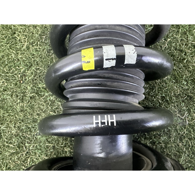 Амортизатор в сборе (подвеска) Volkswagen Touareg NF 2012 3.0 7P6413032H