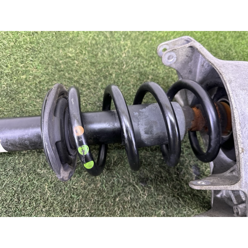Амортизатор в сборе (подвеска) AUDI Q5 8R 2012 3.2 8R0413031F