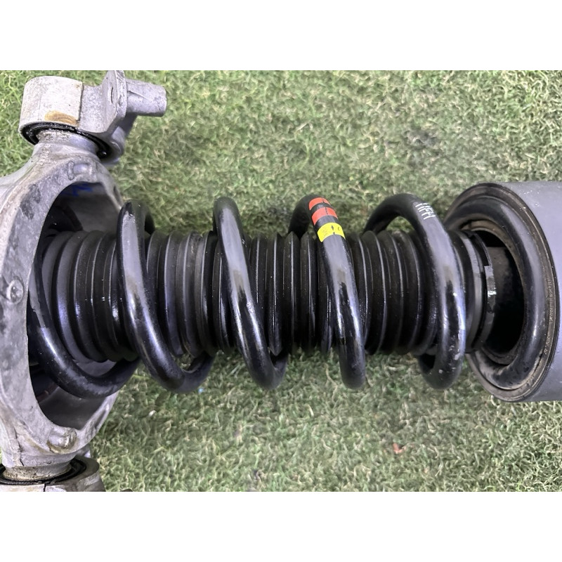 Амортизатор в сборе (подвеска) Volkswagen Touareg NF 2012 3.0 7P6513029AL