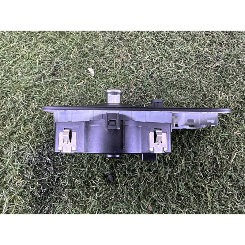 Переключатель света (электрика) Volkswagen Touareg NF 2012 3.0 7P6941431E