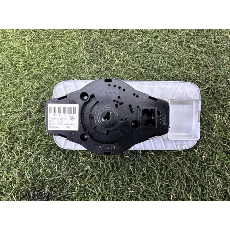 Переключатель света (электрика) Volkswagen Touareg NF 2012 3.0 7P6941431E