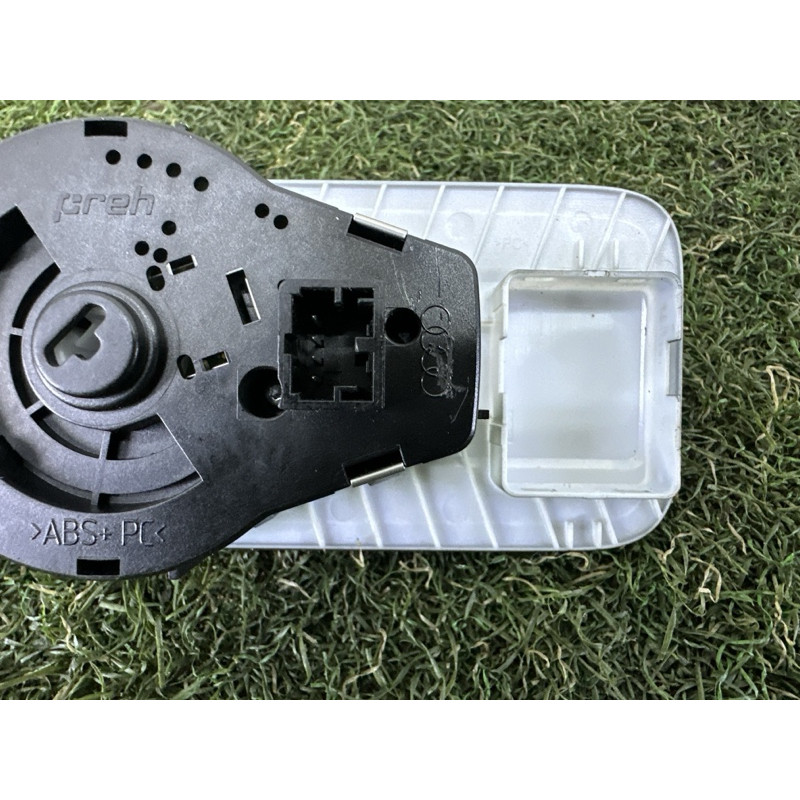 Переключатель света (электрика) Volkswagen Touareg NF 2012 3.0 7P6941431E
