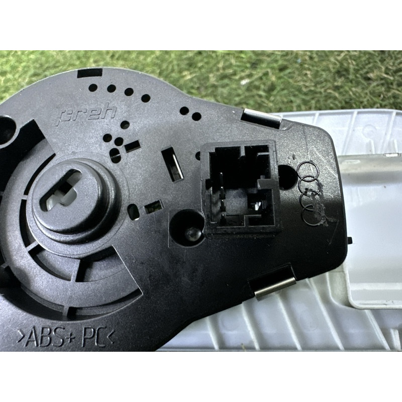 Переключатель света (электрика) Volkswagen Touareg NF 2012 3.0 7P6941431E