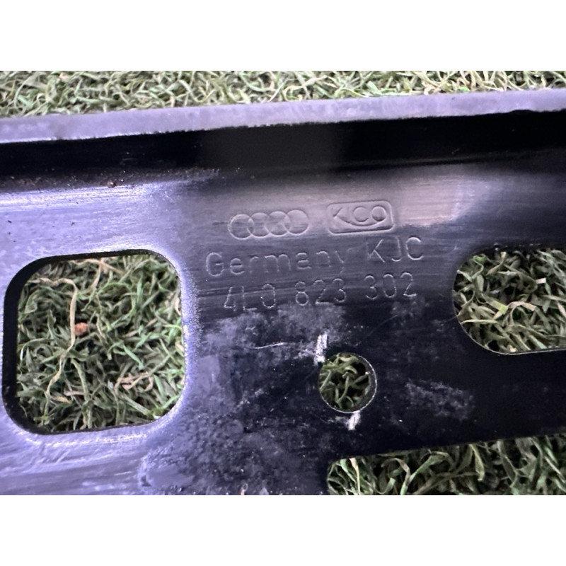 Петля капота (кузов і елементи) AUDI Q7 4L 2015 3.0 CNRB 4L0823302