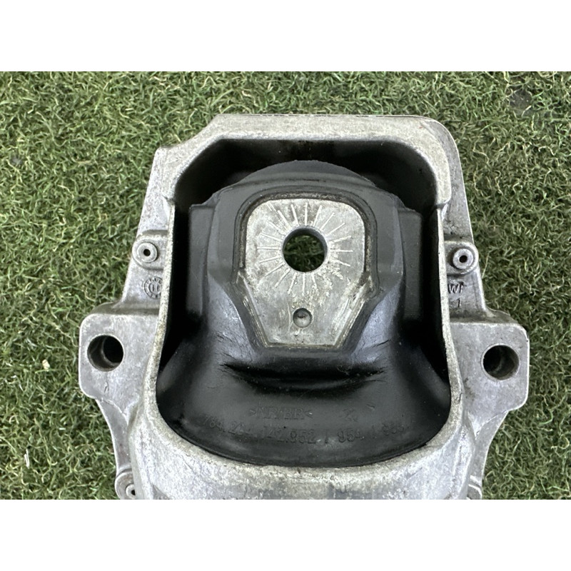 Подушка двигателя (двигун та елементи) AUDI Q5 8R 2012 3.2 8R0199381AB
