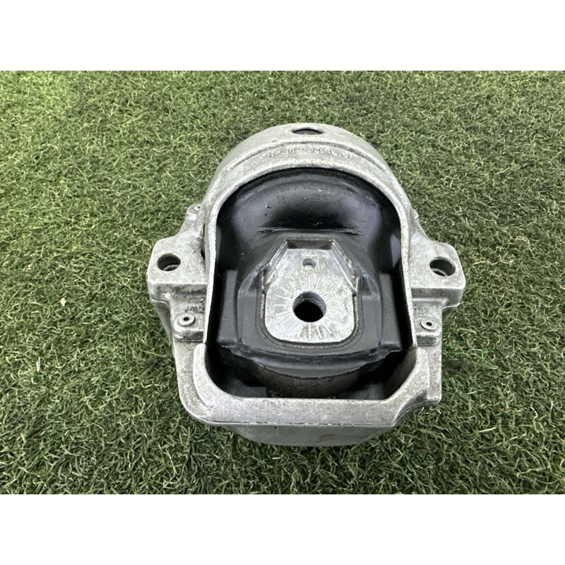 Подушка двигателя (двигун та елементи) AUDI Q5 8R 2012 3.2 8R0199381AB