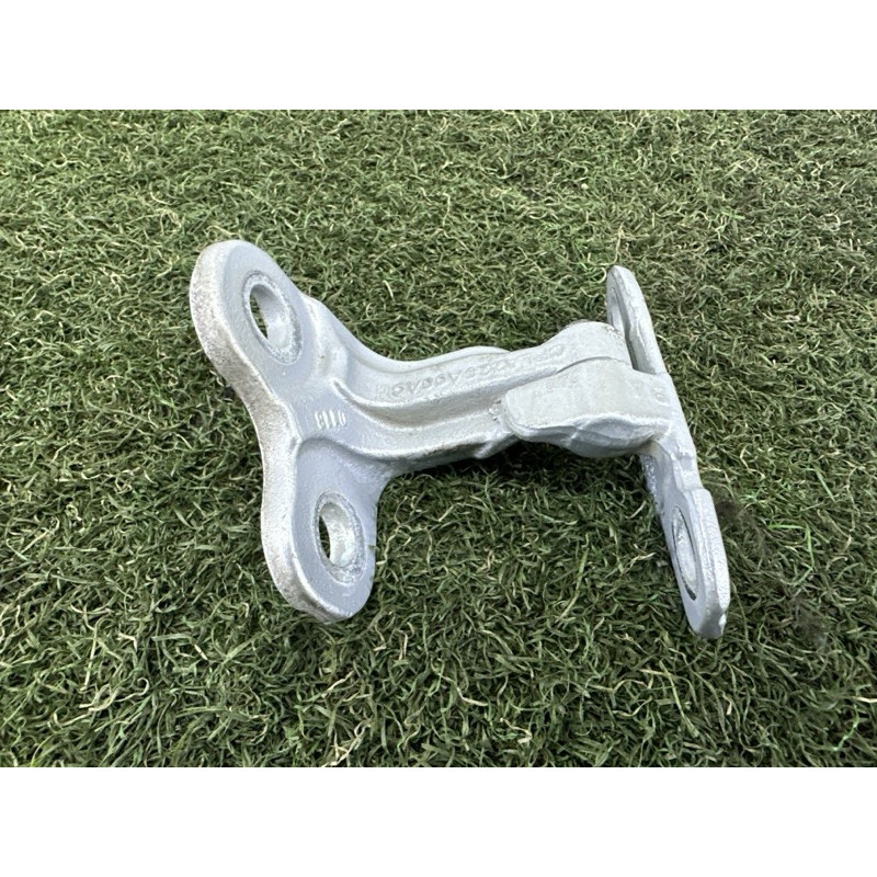 Петля двери (кузов і елементи) LAND ROVER Range Rover Velar L560 2018 2.0 LR073599