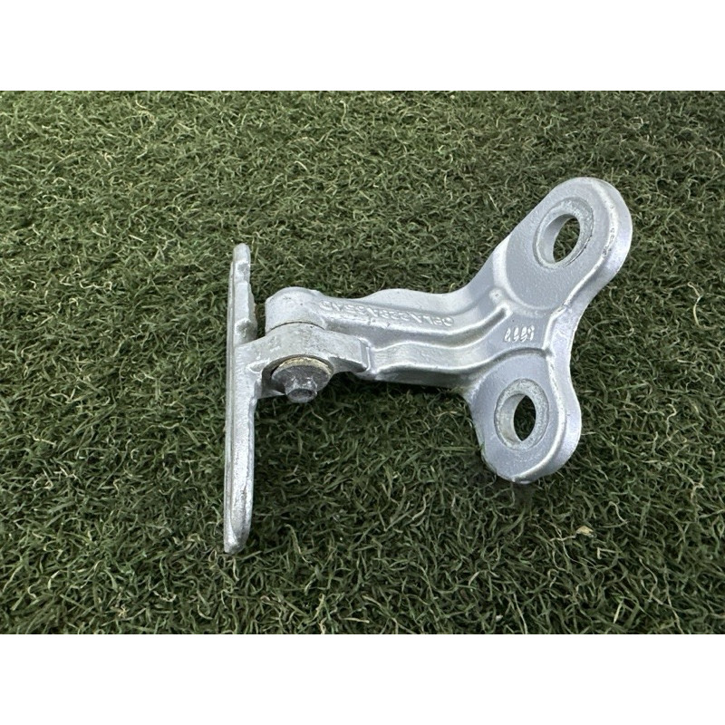 Петля дверей (кузов і елементи) LAND ROVER Range Rover Velar L560 2018 2.0 LR073596