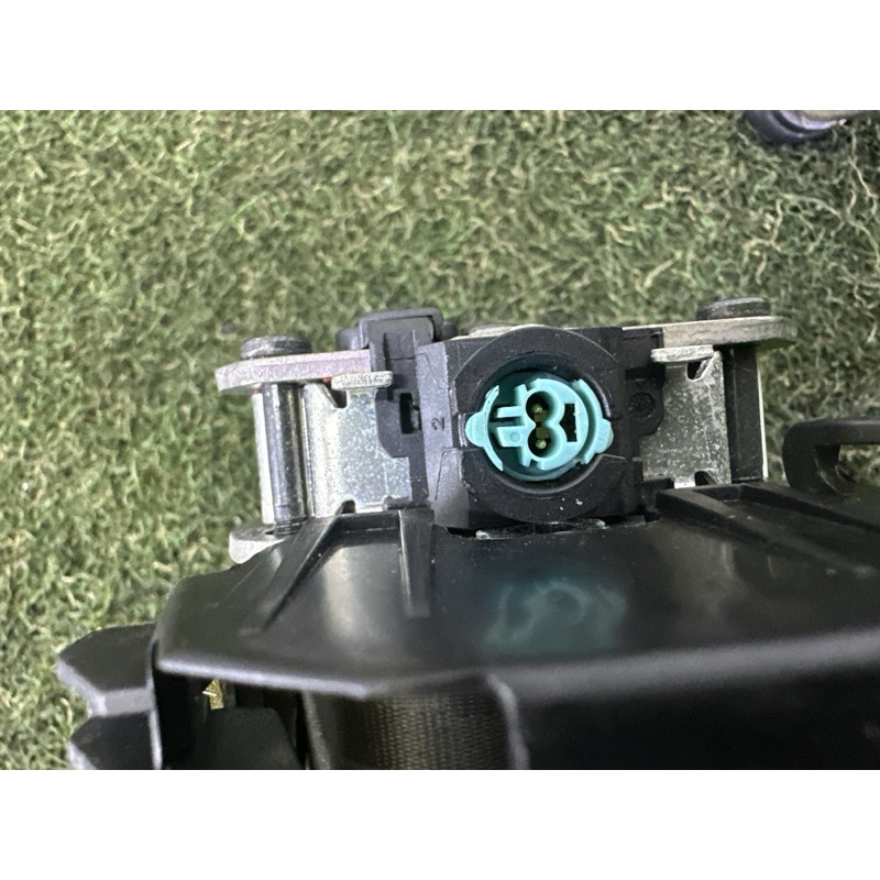 Ремінь безпеки (airbag / безпека) AUDI Q5 8R 2012 3.2 8R1857706MYNZ