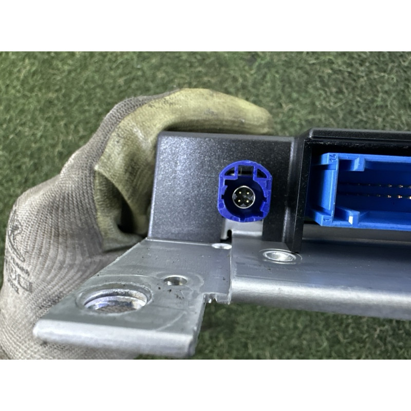 Блок телематики (электрика / блоки управления) BMW X5 F15 2015 3.0 84106836777