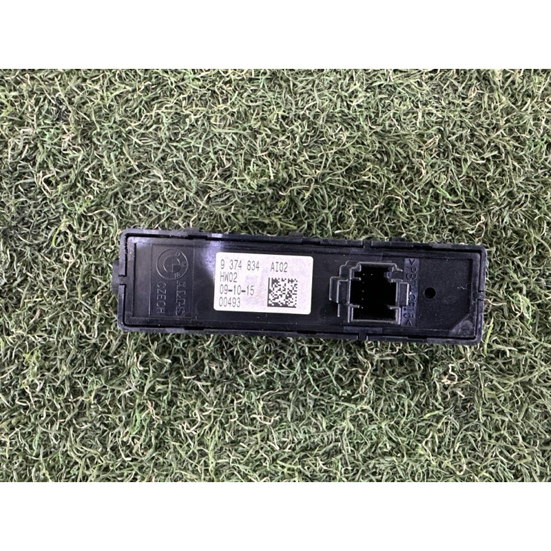 Блок кнопок (електрика / кнопки) BMW X1 F48 2016 2.0 61319374834