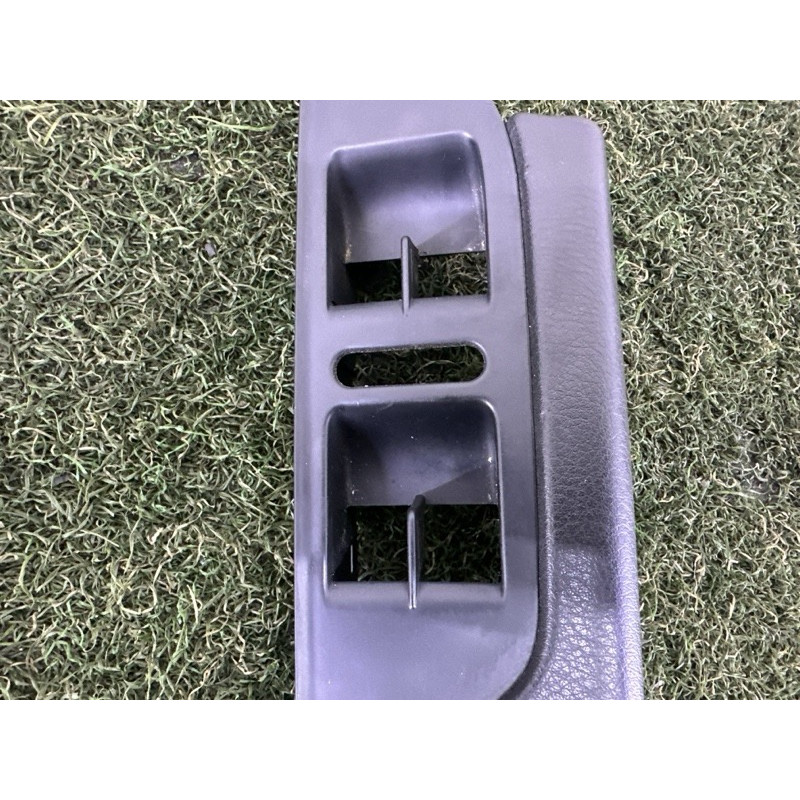 Подлокотник (салон) Volkswagen Touareg NF 2012 3.0 7P1868169AK84