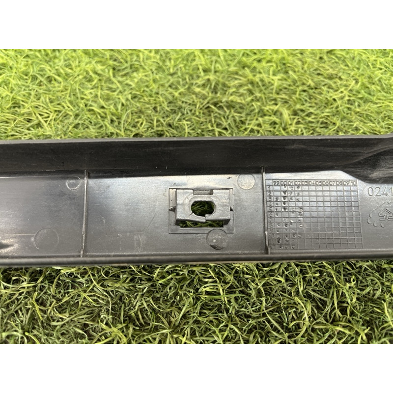 Обшивка багажника (салон) BMW X5 E53 M57d30 51498249941