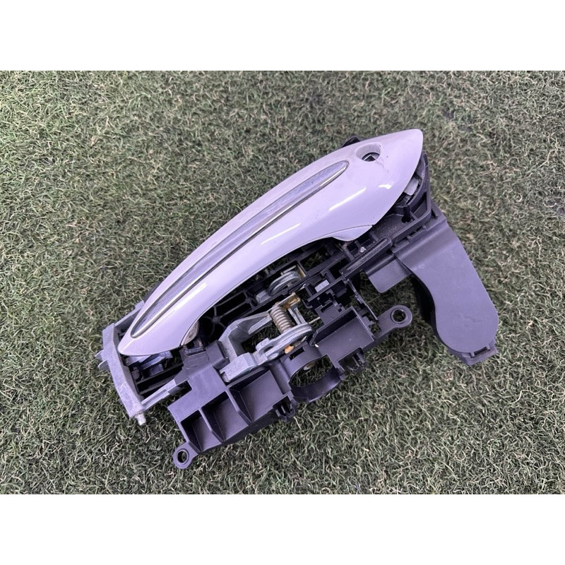 Кронштейн ручки двери (кузов и элементы) BMW 7-series F01 2011 3.0 N54 51217227121
