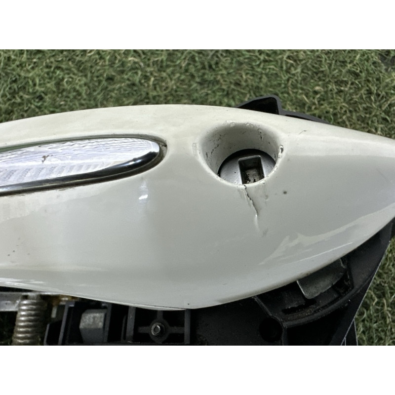 Кронштейн ручки двери (кузов и элементы) BMW 7-series F01 2011 3.0 N54 51217227121