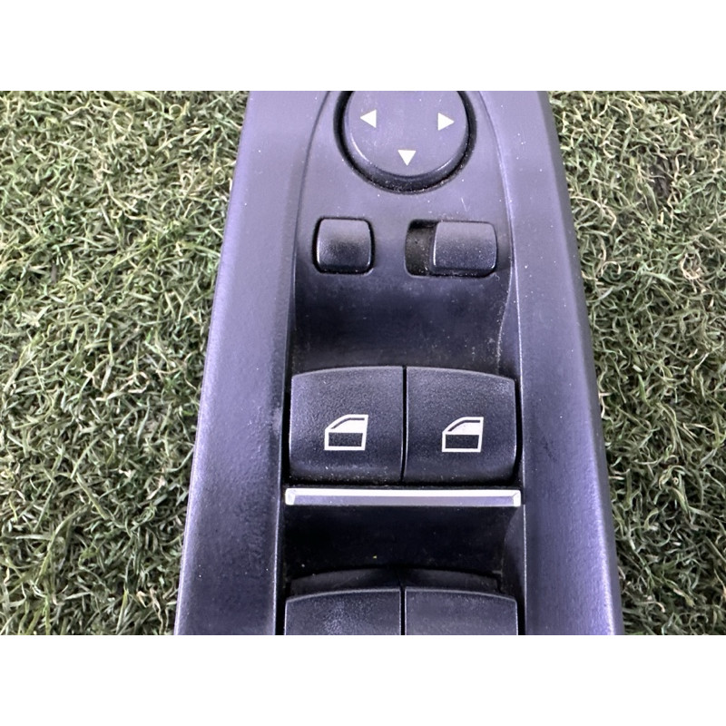 Блок кнопок склопідйомників (електрика / кнопки) BMW X3 F25 2013 2.0 61319362107