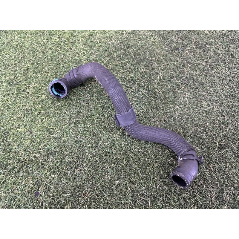 Шланг (система охолодження) LAND ROVER Range Rover Velar L560 2018 2.0 LR091796