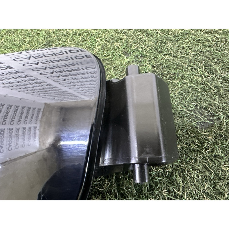 Лючок топливного бака (кузов и элементы) Volkswagen Touareg NF 2012 3.0 7P6809857A