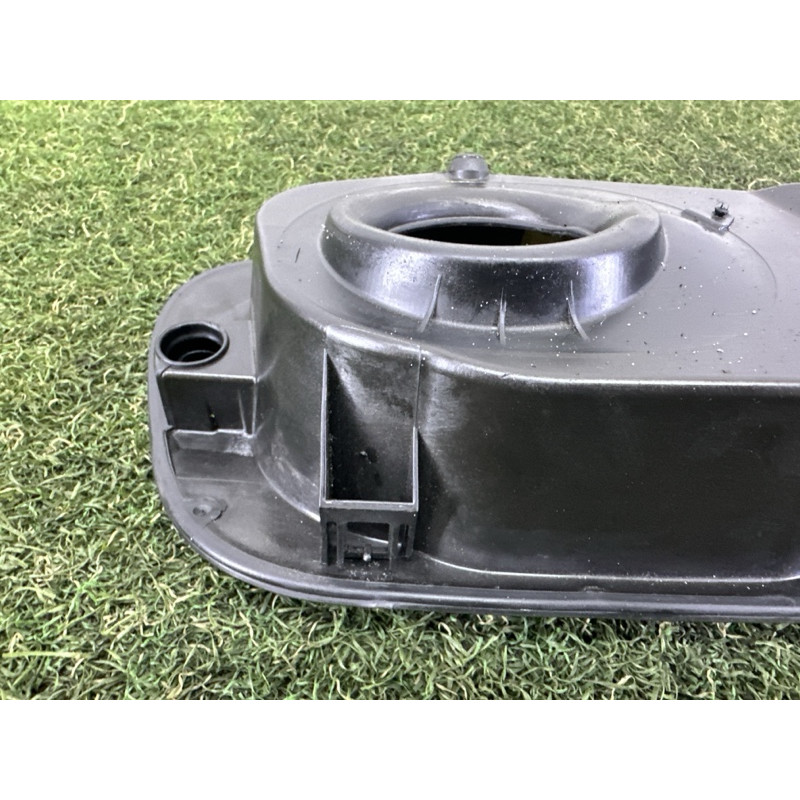 Лючок топливного бака (кузов и элементы) Volkswagen Touareg NF 2012 3.0 7P6809857A