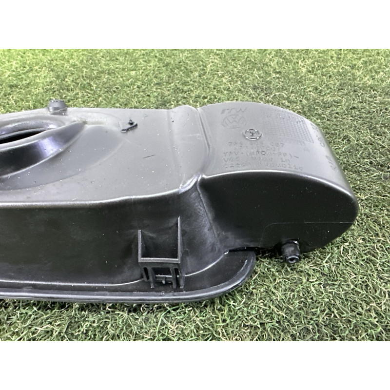 Лючок топливного бака (кузов и элементы) Volkswagen Touareg NF 2012 3.0 7P6809857A