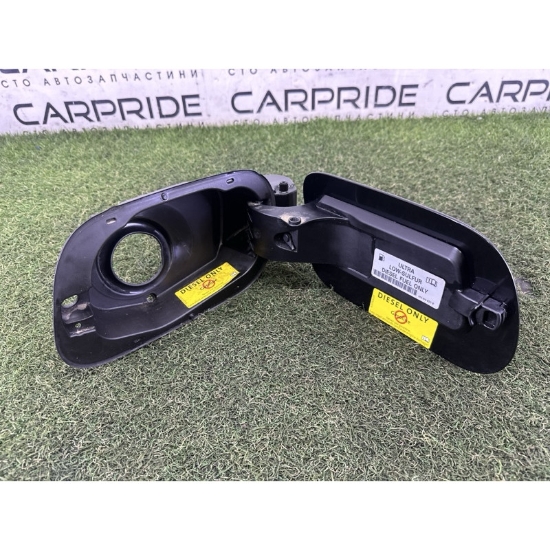Лючок топливного бака (кузов и элементы) Volkswagen Touareg NF 2012 3.0 7P6809857A