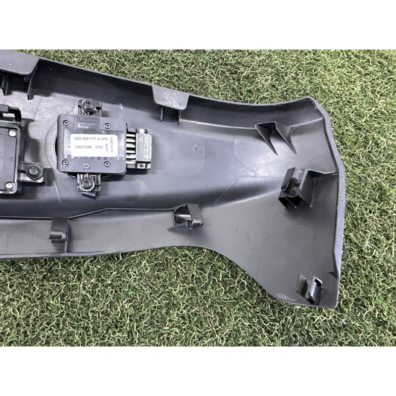 Блок регулировки сидения (закрытая категория) AUDI A3 8V 2015 1.8 4G0959747